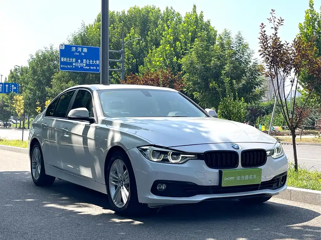 BMW 3 Series — миниатюра 3