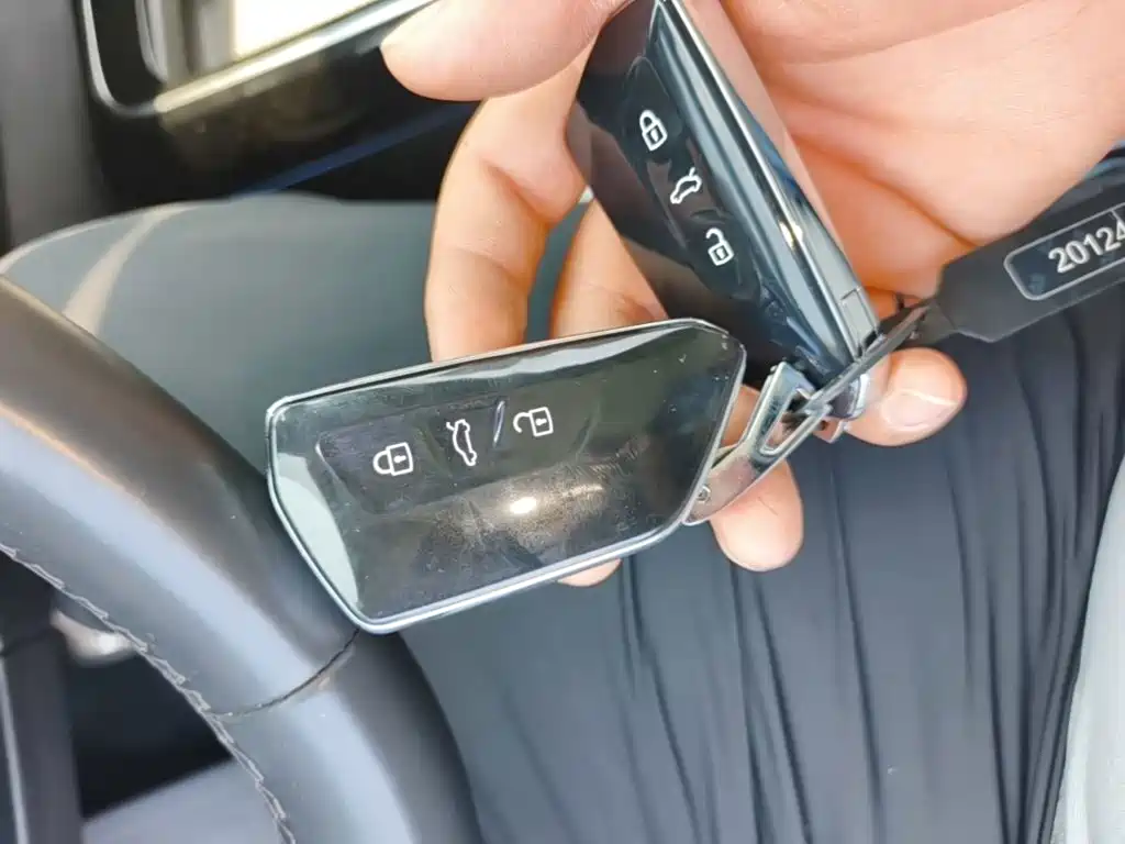 Volkswagen ID.6 X — миниатюра 9