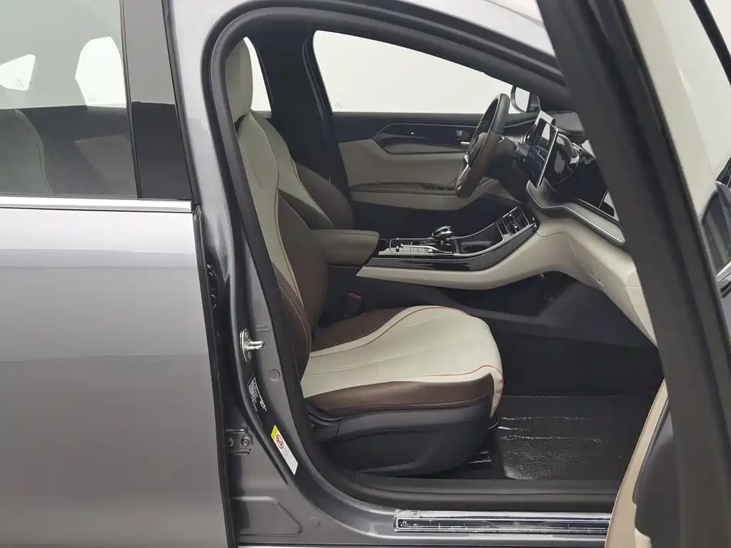 BYD Qin PLUS — миниатюра 23