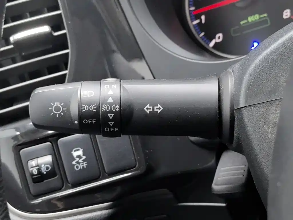 Mitsubishi Outlander — миниатюра 21