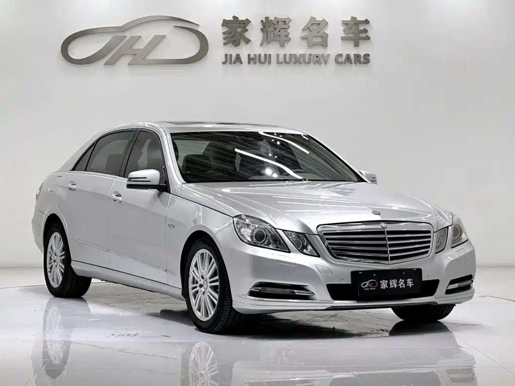 Mercedes-Benz E-Class — миниатюра 3