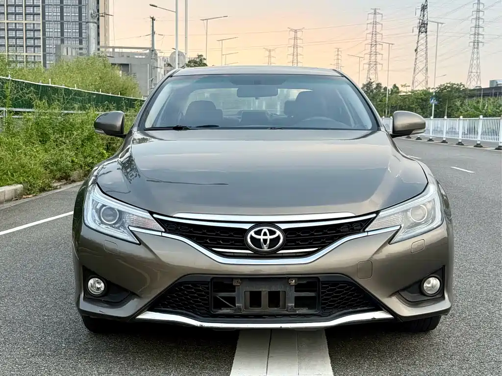 Toyota Reiz — миниатюра 2