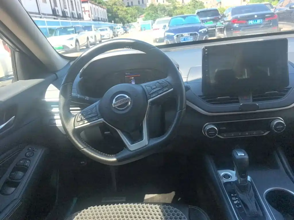 Nissan Teana — миниатюра 7