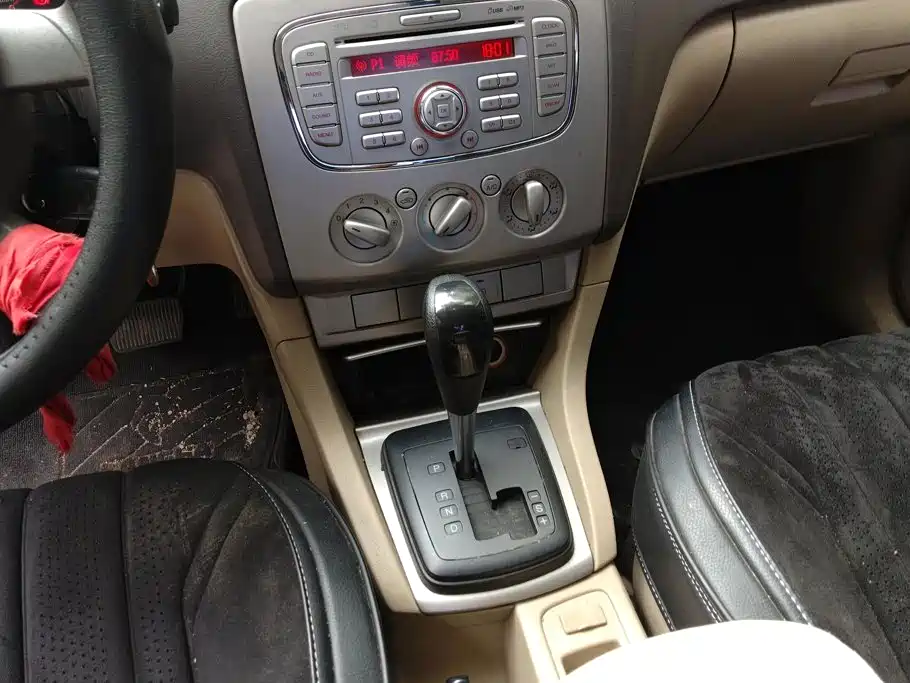 Ford Focus — миниатюра 16