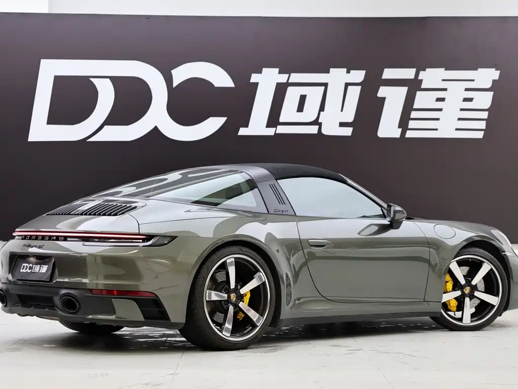Porsche 911 — миниатюра 8