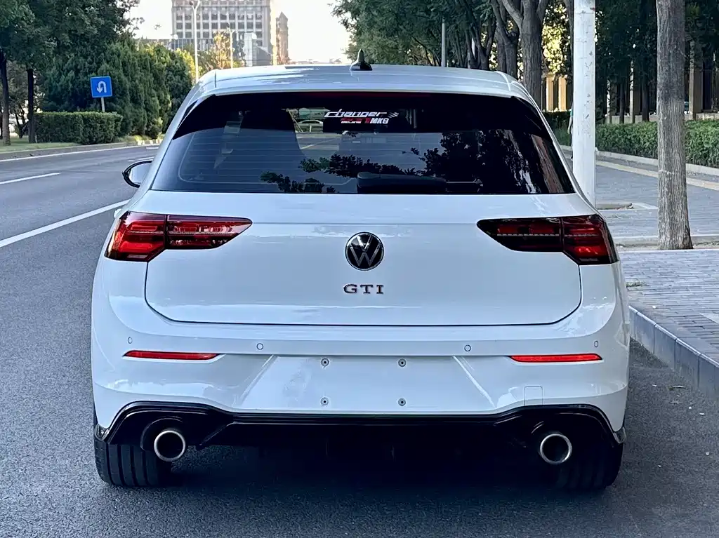 Volkswagen Golf GTI — миниатюра 4