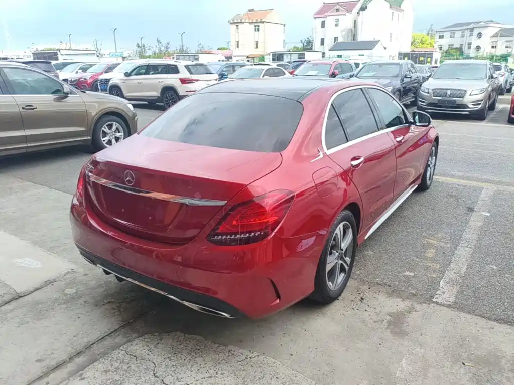 Mercedes-Benz C-Class — миниатюра 7