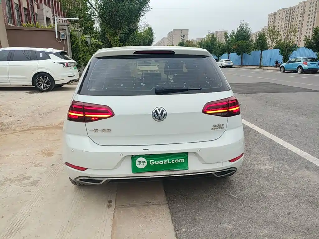 Volkswagen Golf — миниатюра 6