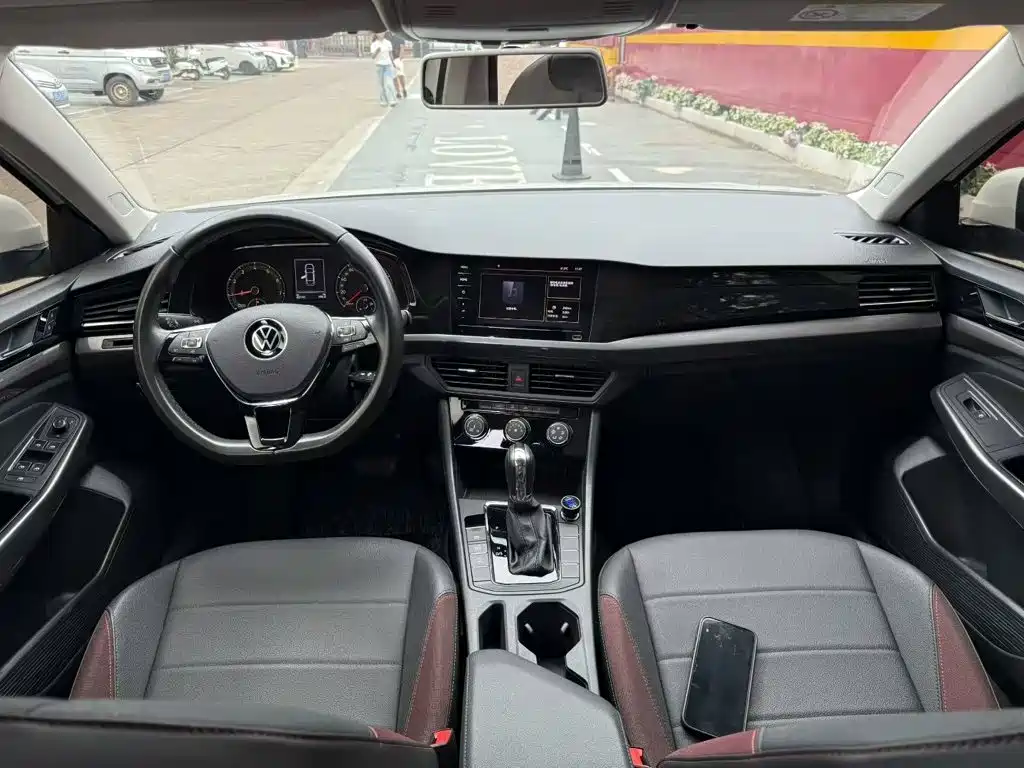 Volkswagen Bora — миниатюра 6