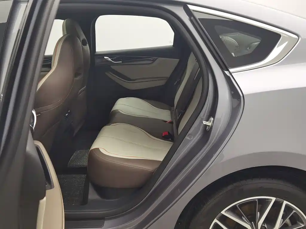 BYD Qin PLUS — миниатюра 15