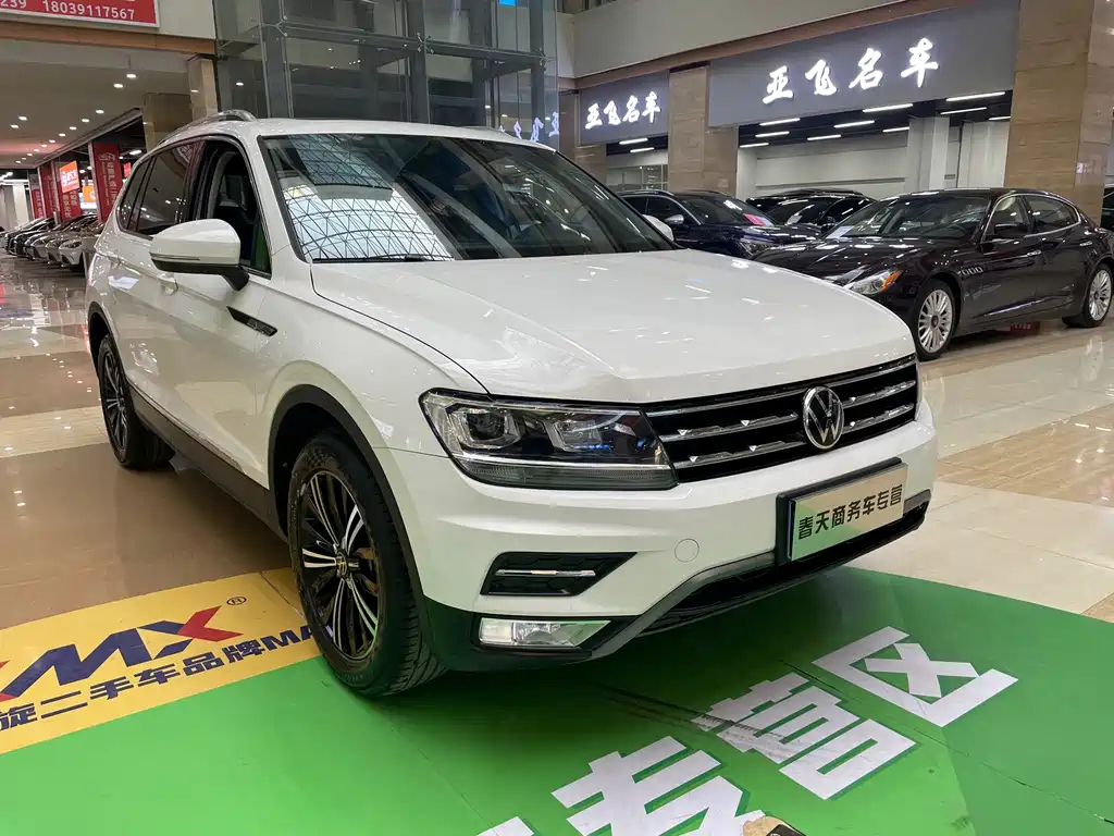 Volkswagen Tiguan L — миниатюра 3