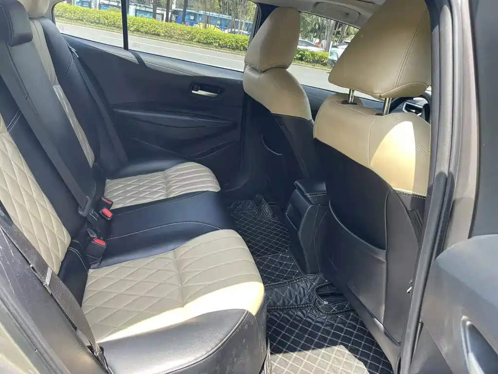 Toyota Corolla — миниатюра 12