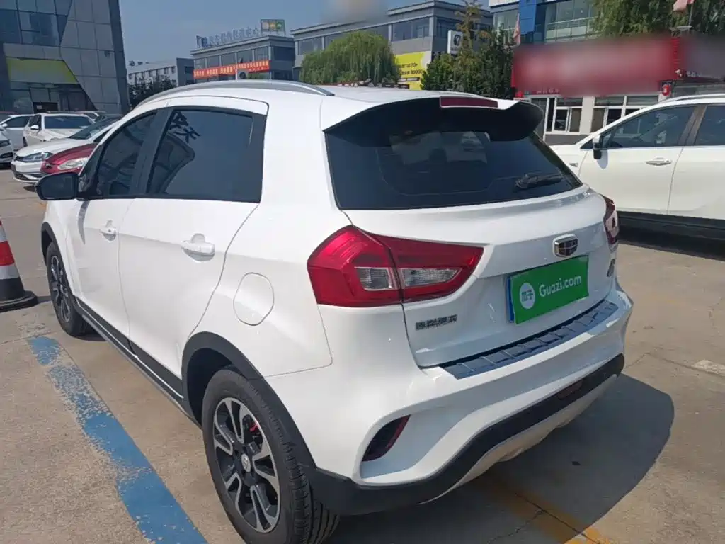 Geely Vision X3 — миниатюра 5