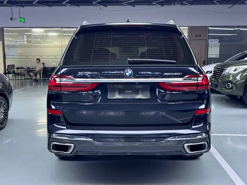 BMW X7 — миниатюра 16