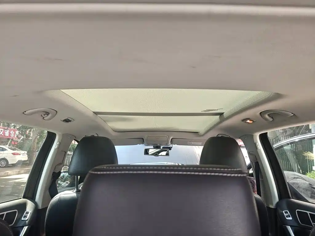 Volkswagen Tiguan — миниатюра 19