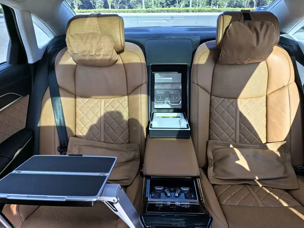 Audi A8 — миниатюра 13