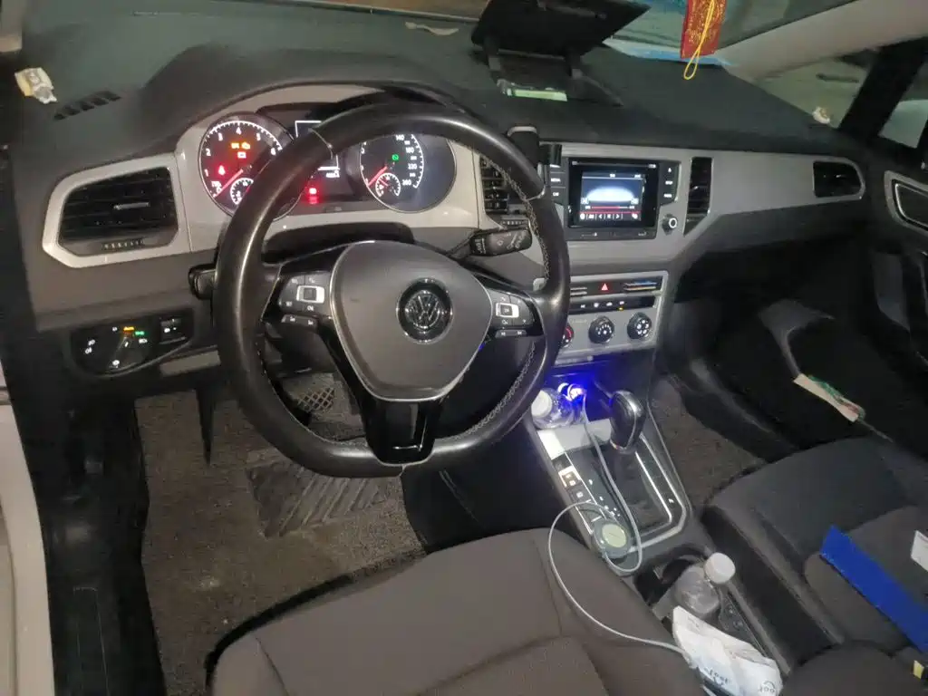 Volkswagen Golf Sportsvan — миниатюра 13