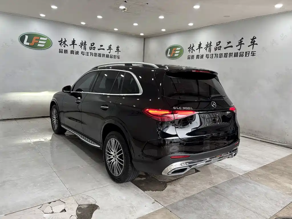 Mercedes-Benz GLC 2026 GLC 300 L 4MATIC 5 мест