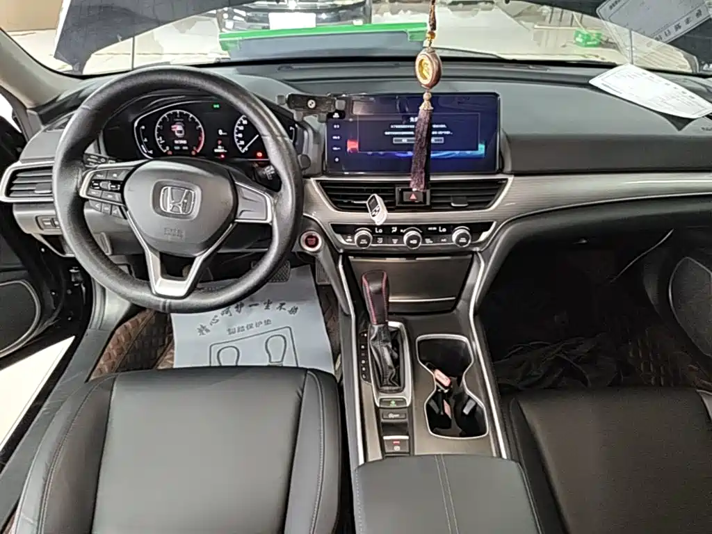 Honda Accord — миниатюра 10