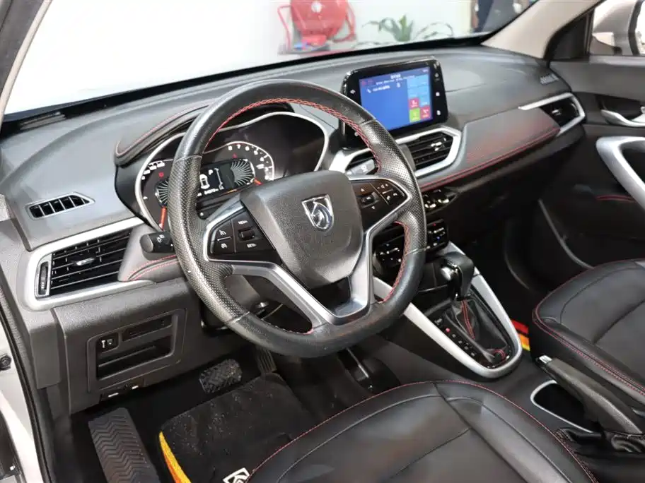 Baojun 510 2021 1.5L CVT