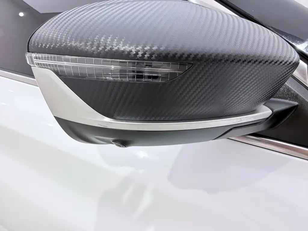 Geely Binyue — миниатюра 13