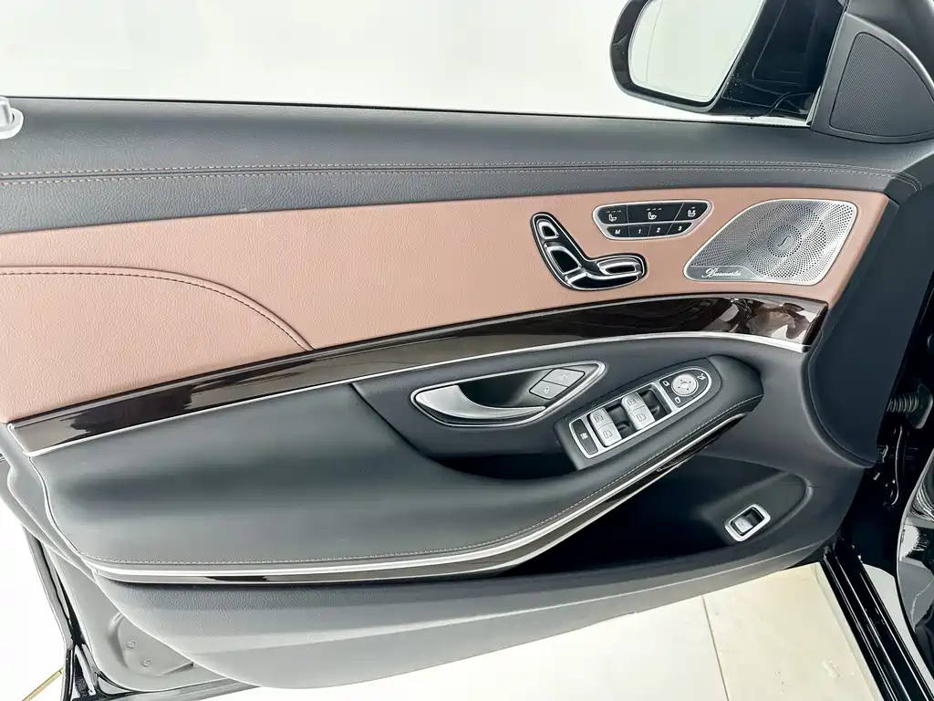 MERCEDES-BENZ MAYBACH S CLASS
