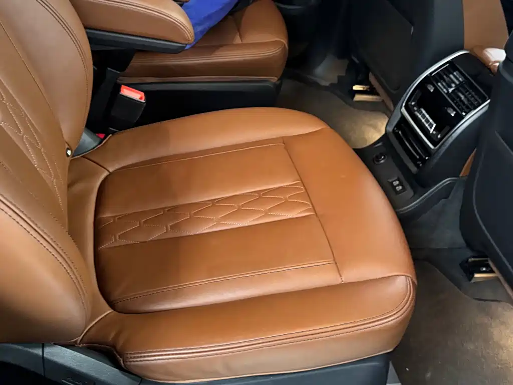 BMW X7 — миниатюра 5