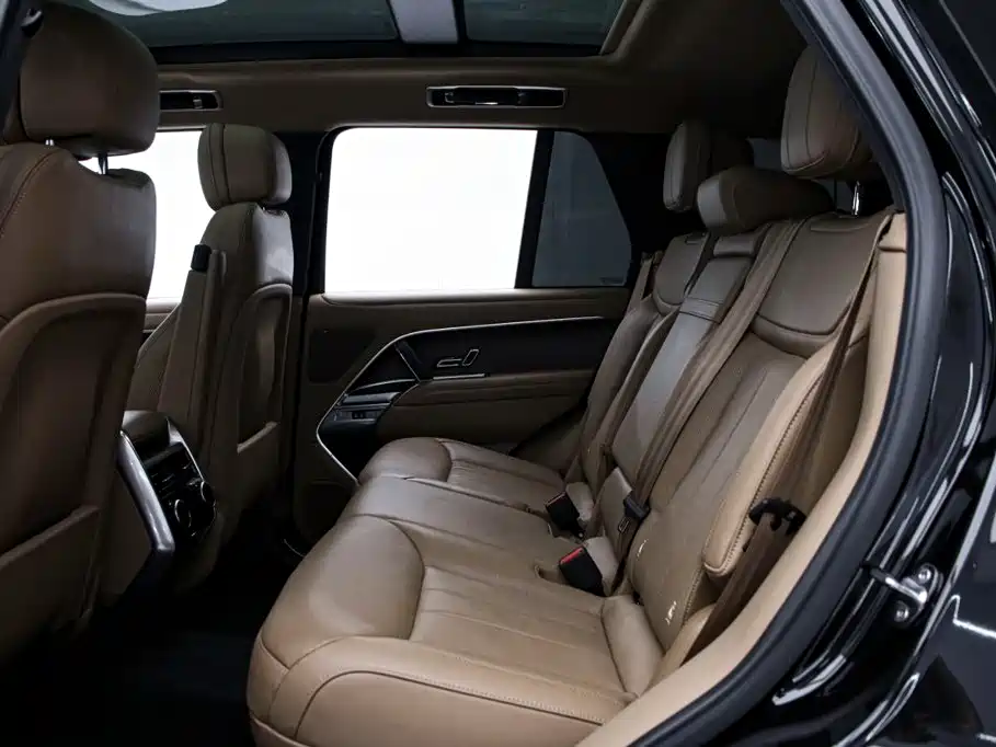 Land Rover Range Rover — миниатюра 17