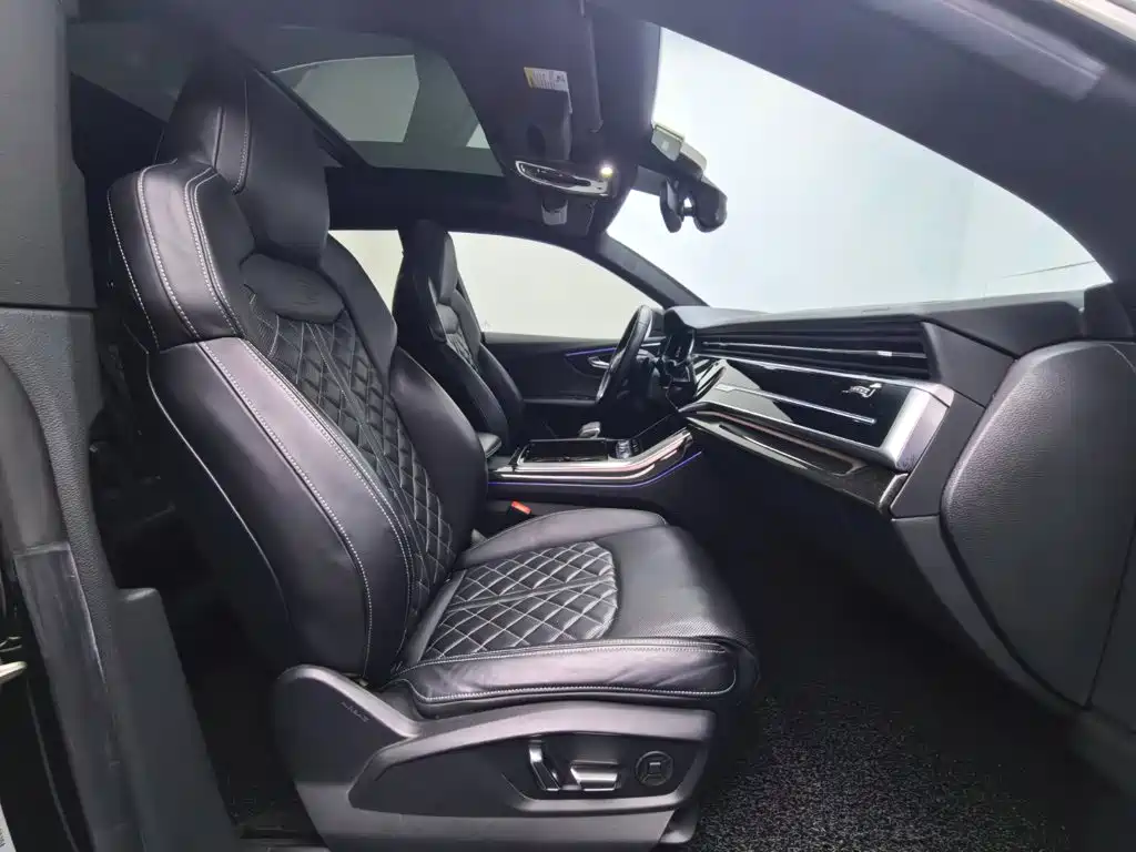 Audi Q8 — миниатюра 9