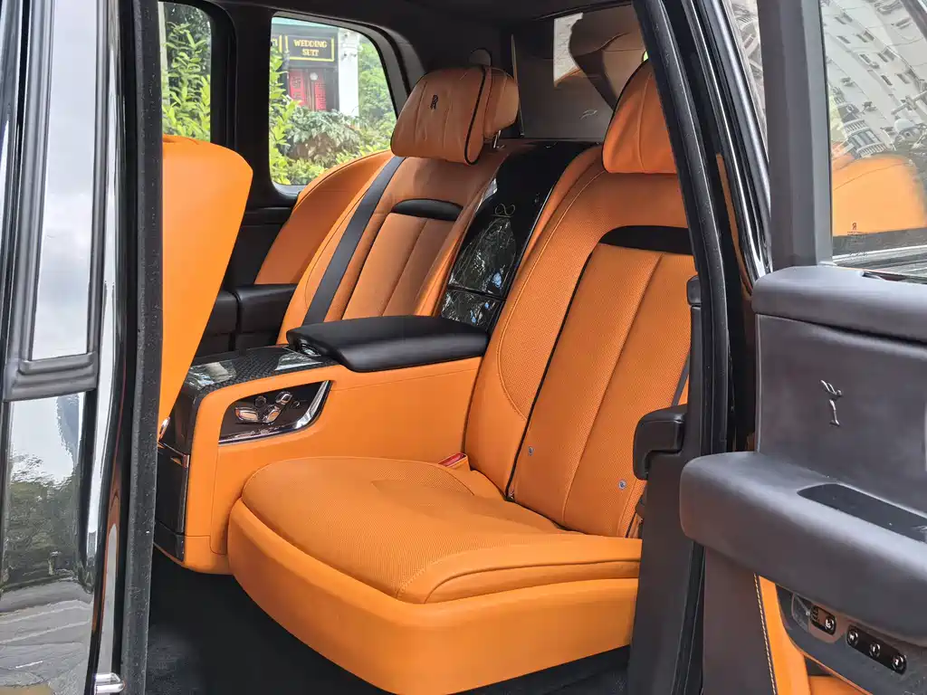 Rolls-Royce Cullinan — фотографии объявления, Фото 11