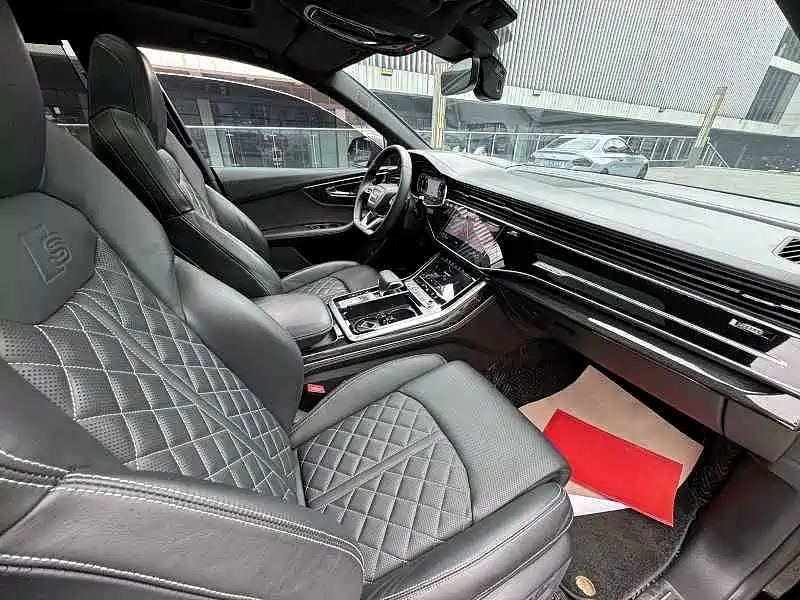Audi Q8 — миниатюра 4