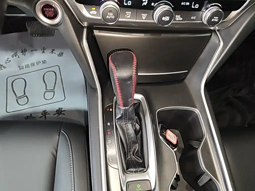 Honda Accord — миниатюра 14