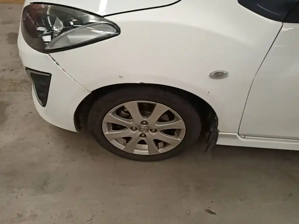 Mazda 2 — миниатюра 23
