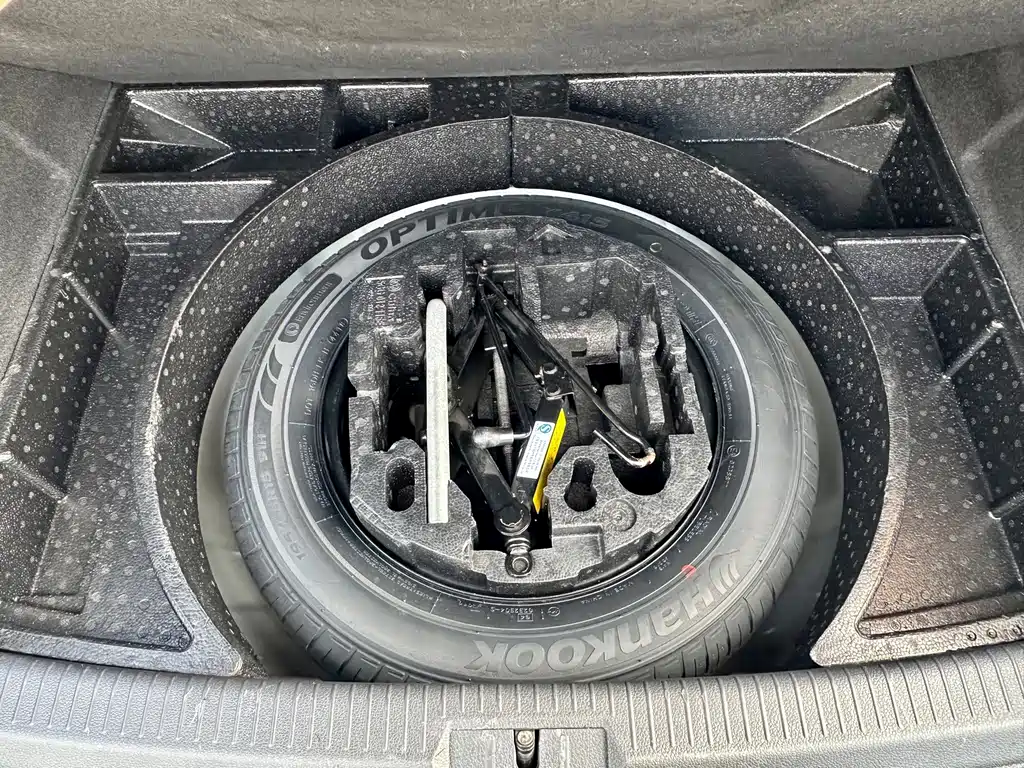 Volkswagen Golf — миниатюра 9