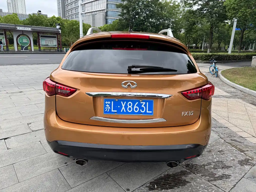 Infiniti FX — миниатюра 4
