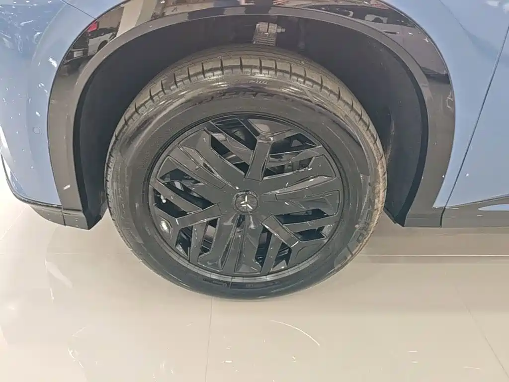 Hongqi Hongqi Tiangong 08 — миниатюра 23