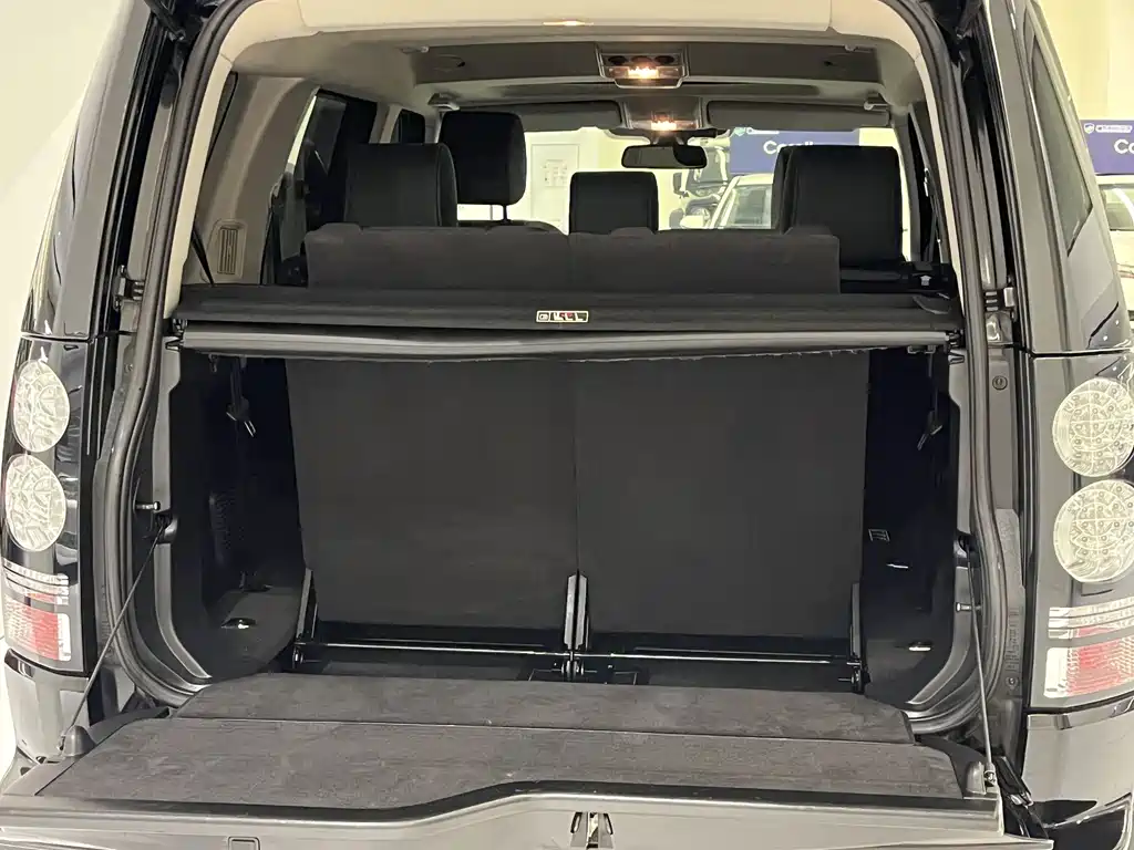 Land Rover Discovery — миниатюра 20