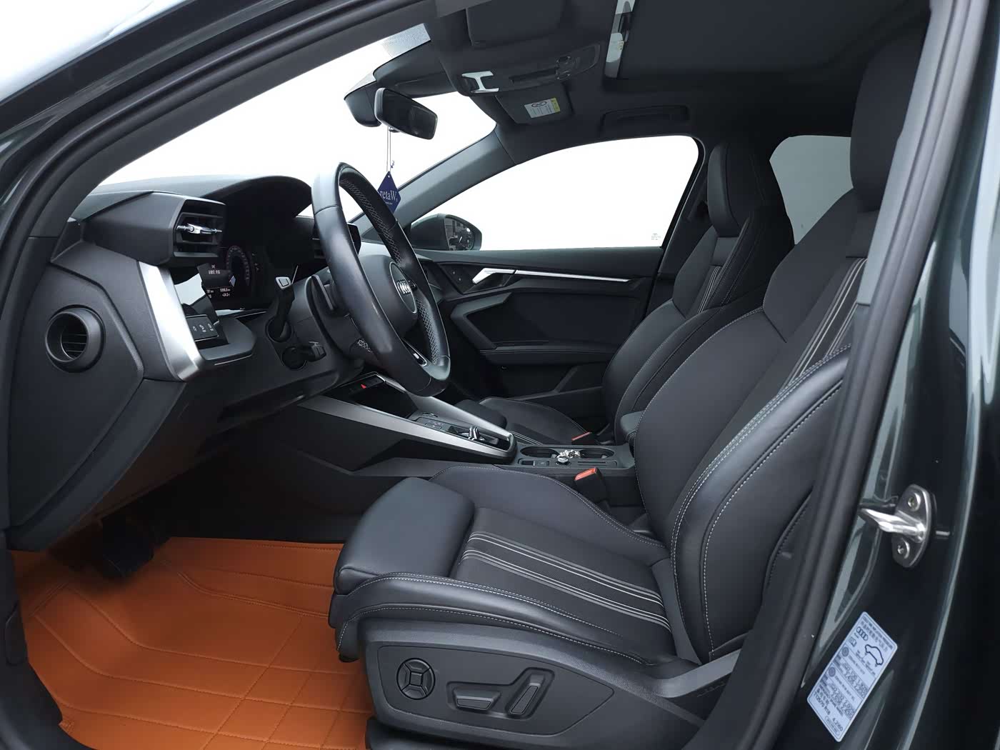 Audi A3 1.4 л 2024 г. Зелёный, пробег 46000 км