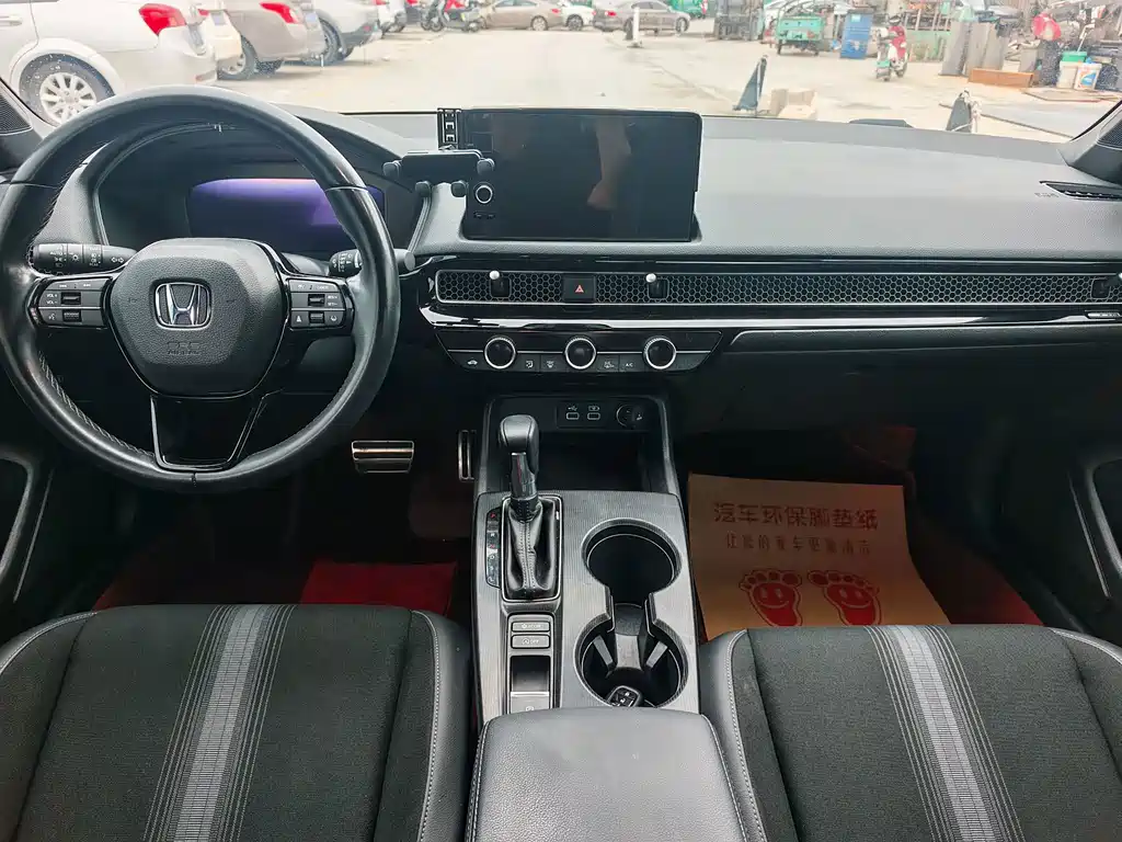 Honda Civic — миниатюра 10