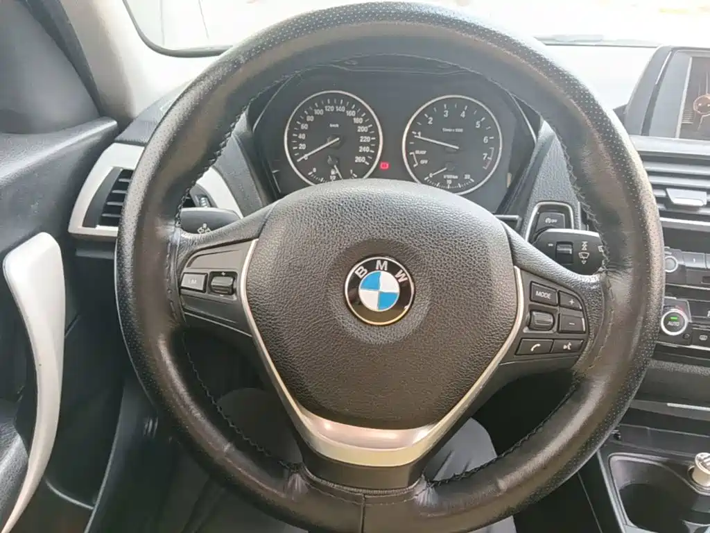 BMW 1 Series (Import) — миниатюра 11
