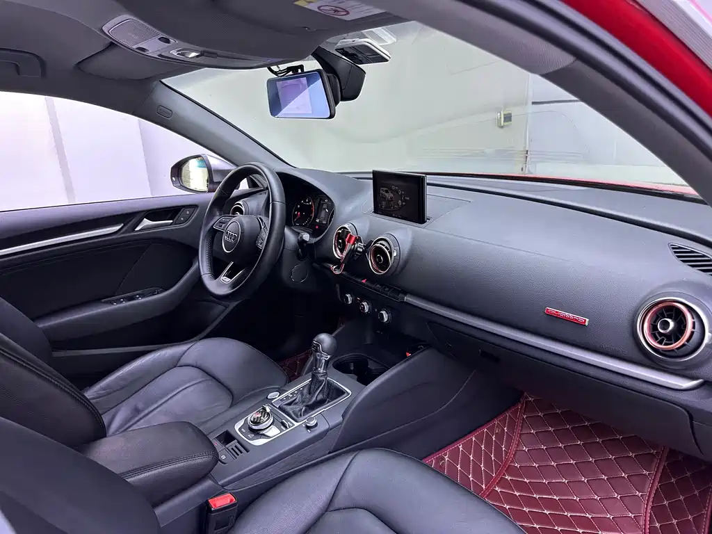 Audi A3 — миниатюра 10