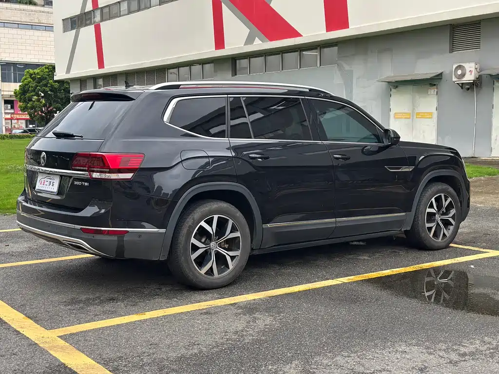 Volkswagen Teramont — миниатюра 17