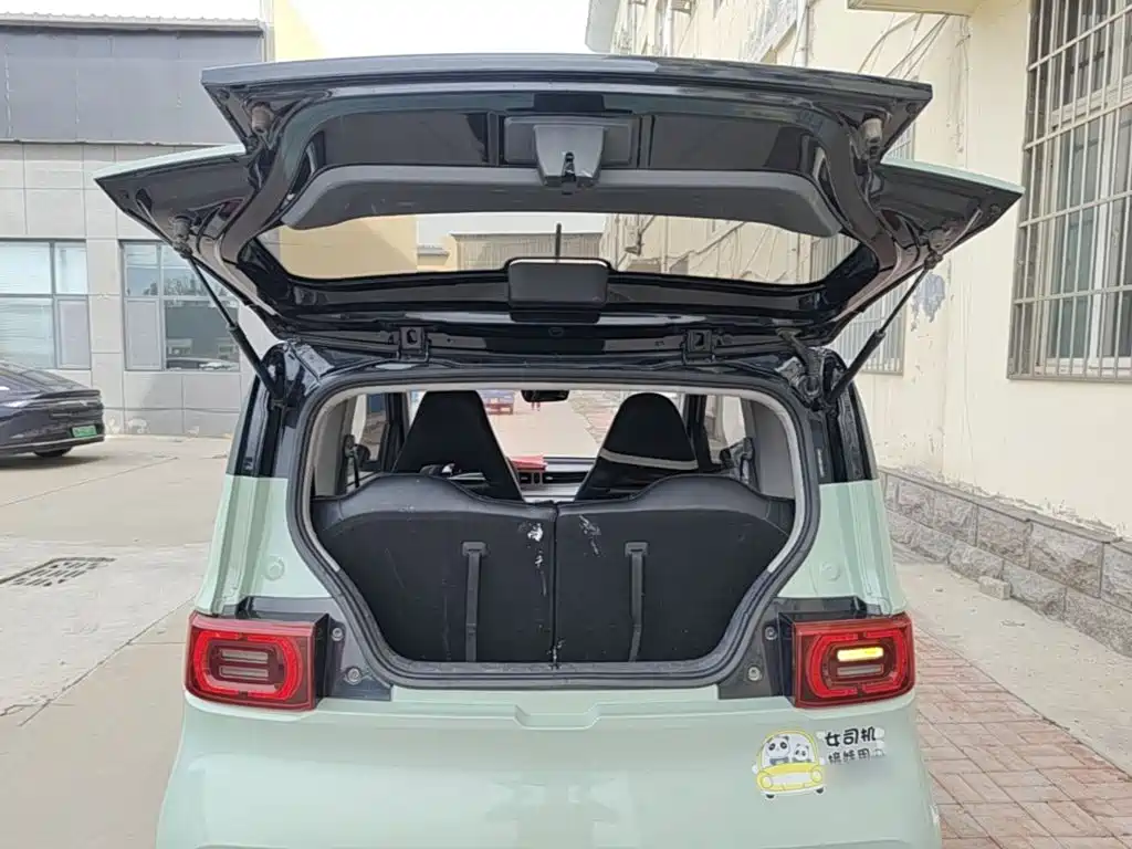 Wuling MINIEV — миниатюра 19