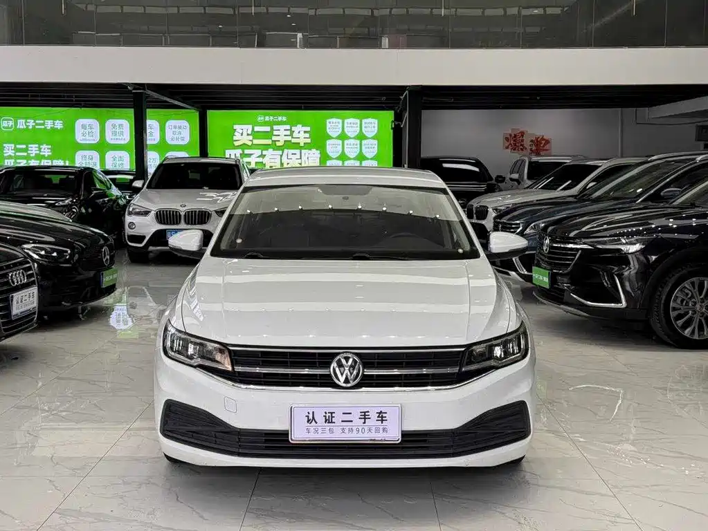 Volkswagen Bora — миниатюра 3