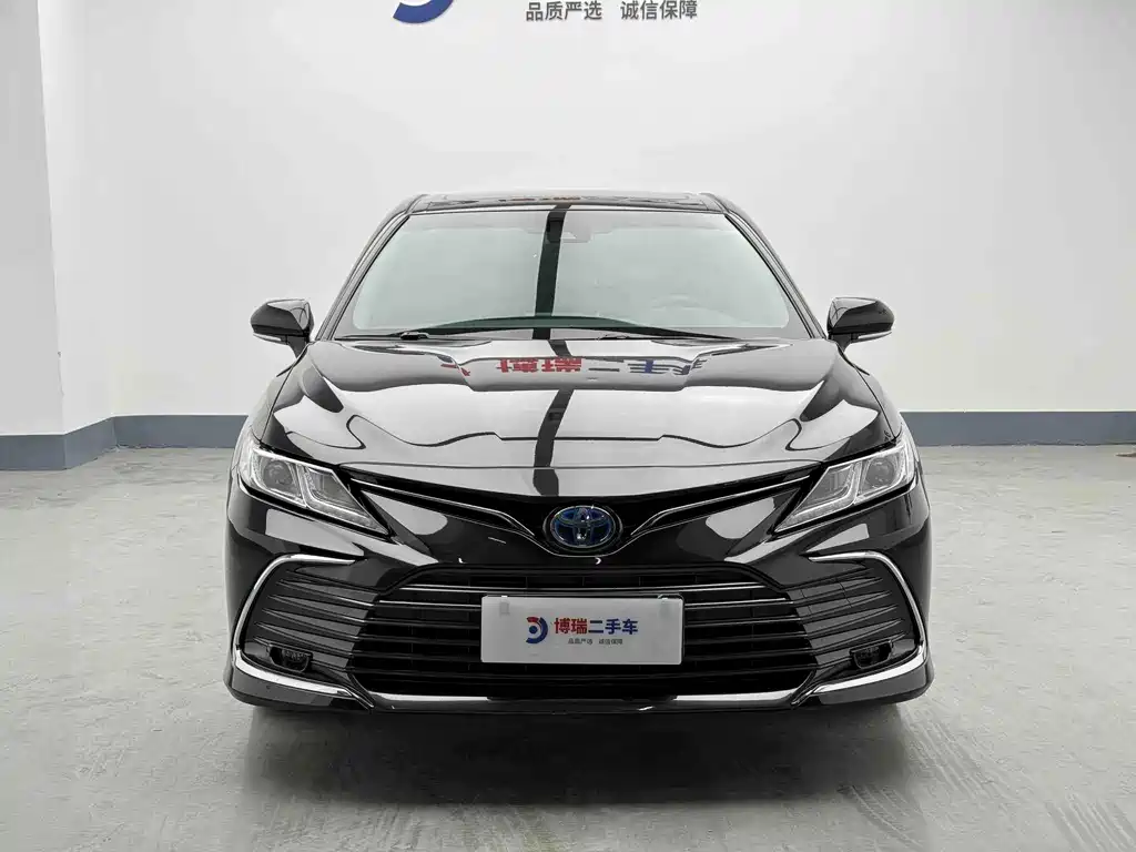 Toyota Camry 2023
