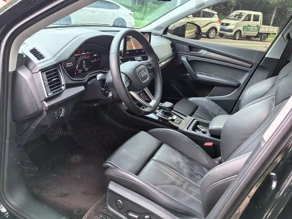 Audi Q5L — миниатюра 8