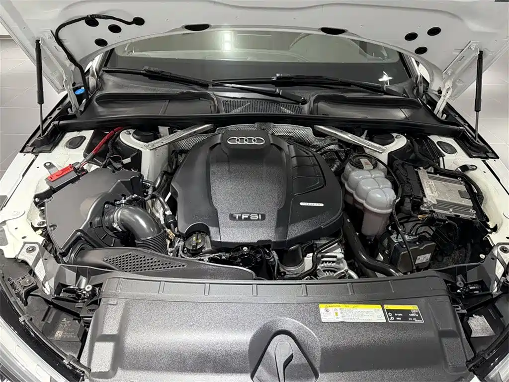 Audi A4L — миниатюра 8