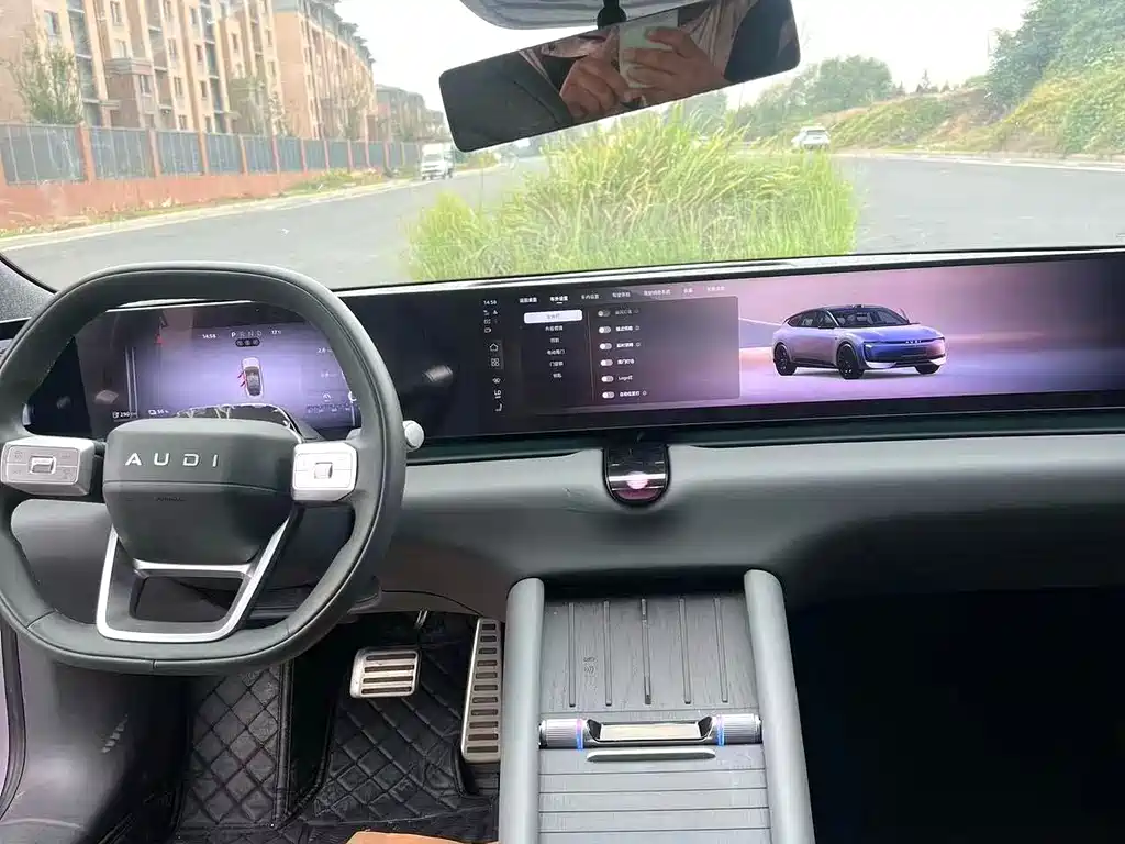 Audi E5 Sportback — миниатюра 5