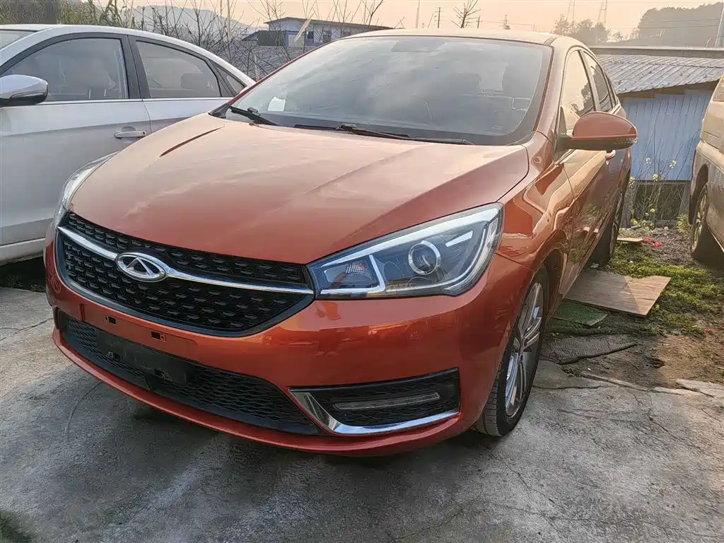 CHERY ARRIZO 5