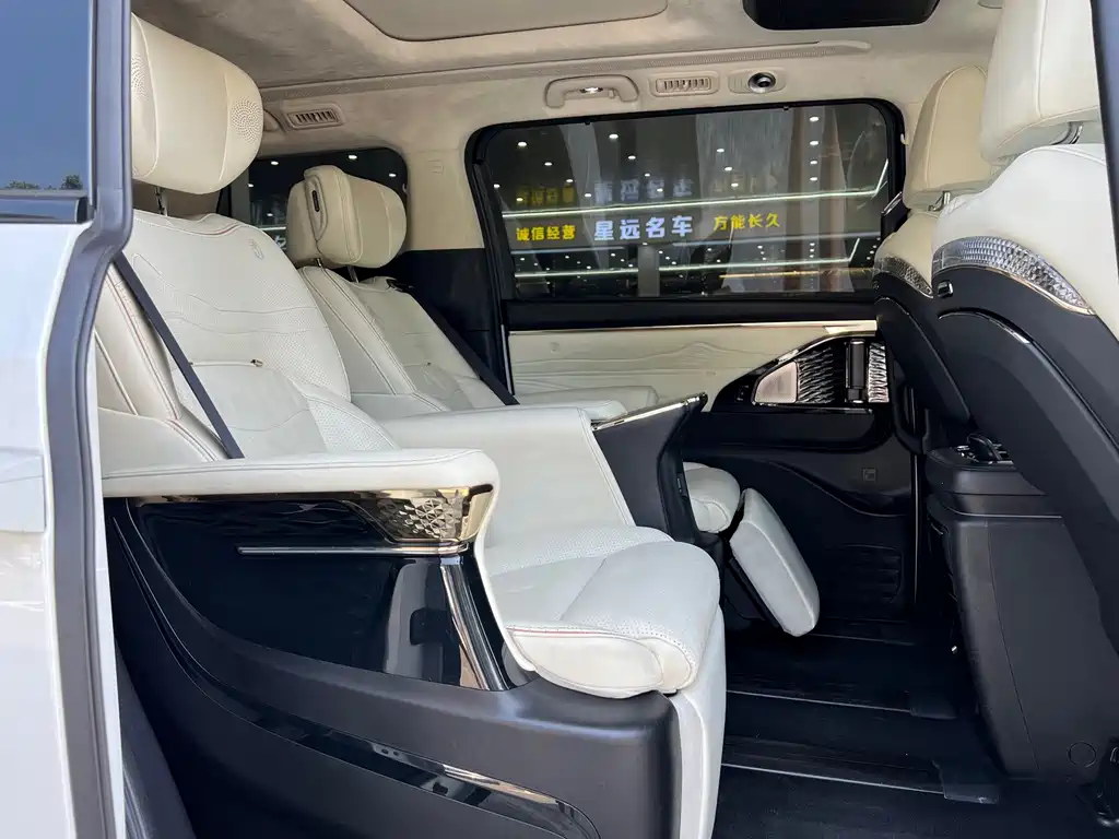 GAC Motor Trumpchi E9 — миниатюра 8